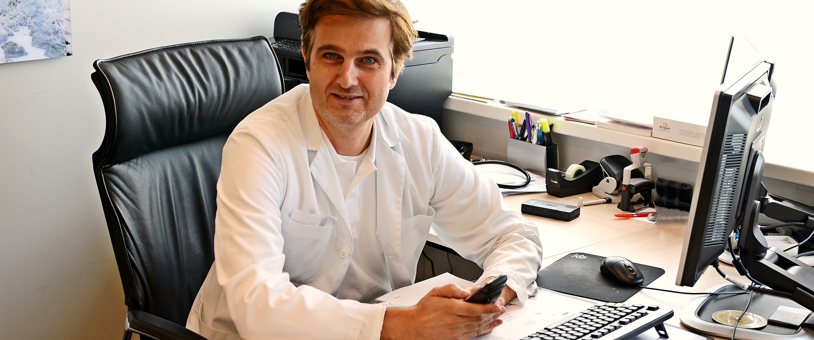 Dr. med. Maurice Comber